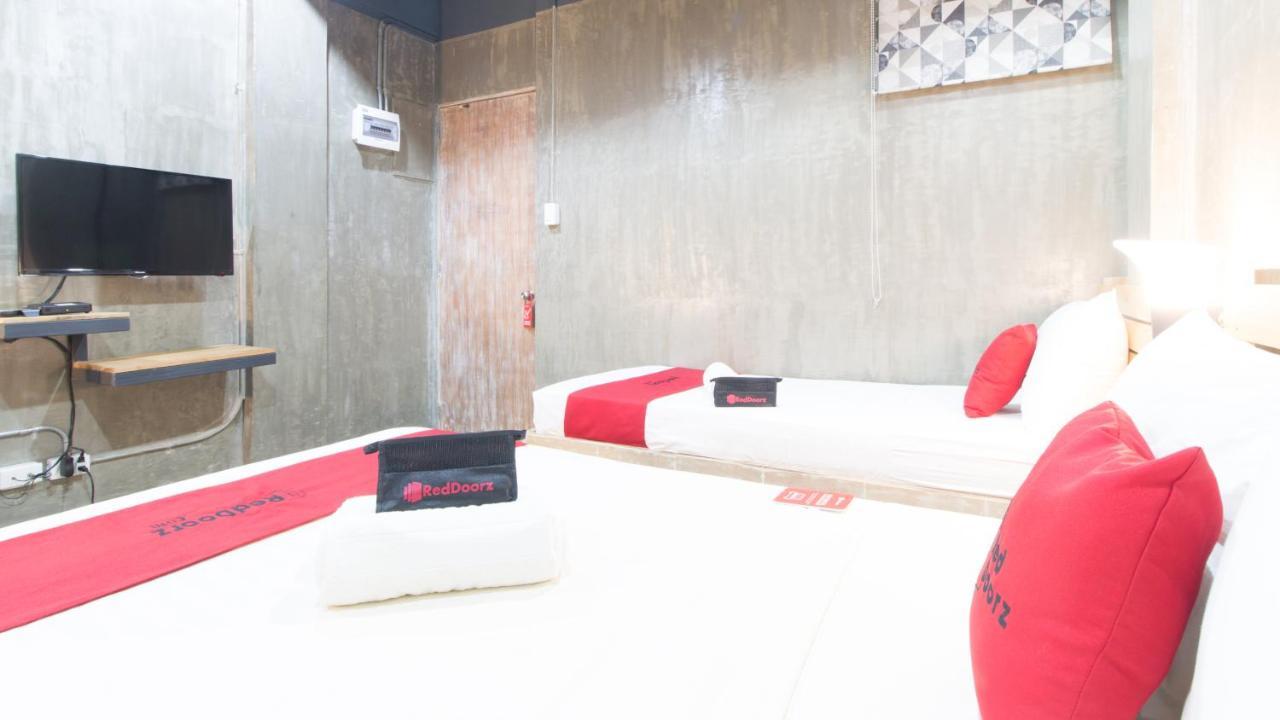 Reddoorz Plus @ Taft North Mandurriao Iloilo City Exterior photo
