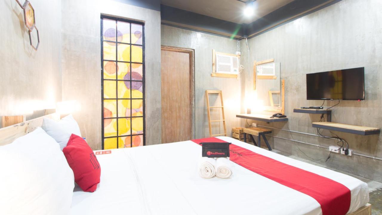 Reddoorz Plus @ Taft North Mandurriao Iloilo City Exterior photo
